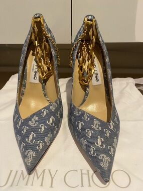 Jimmy Choo Pumps